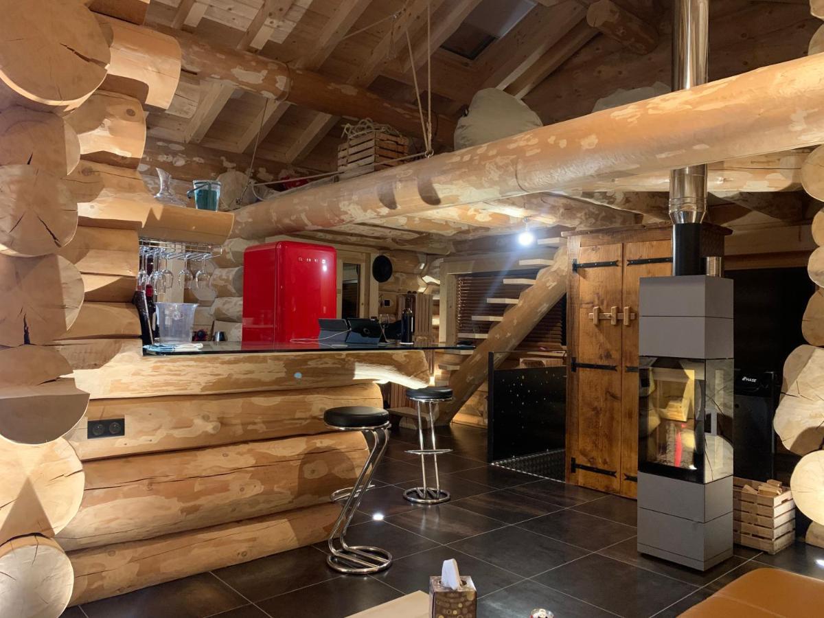 Chalet Anzac Chalet 5 Etoiles En Rondins Tout Neuf Unique Dans Les Aravis Les Villards-sur-Thones Экстерьер фото