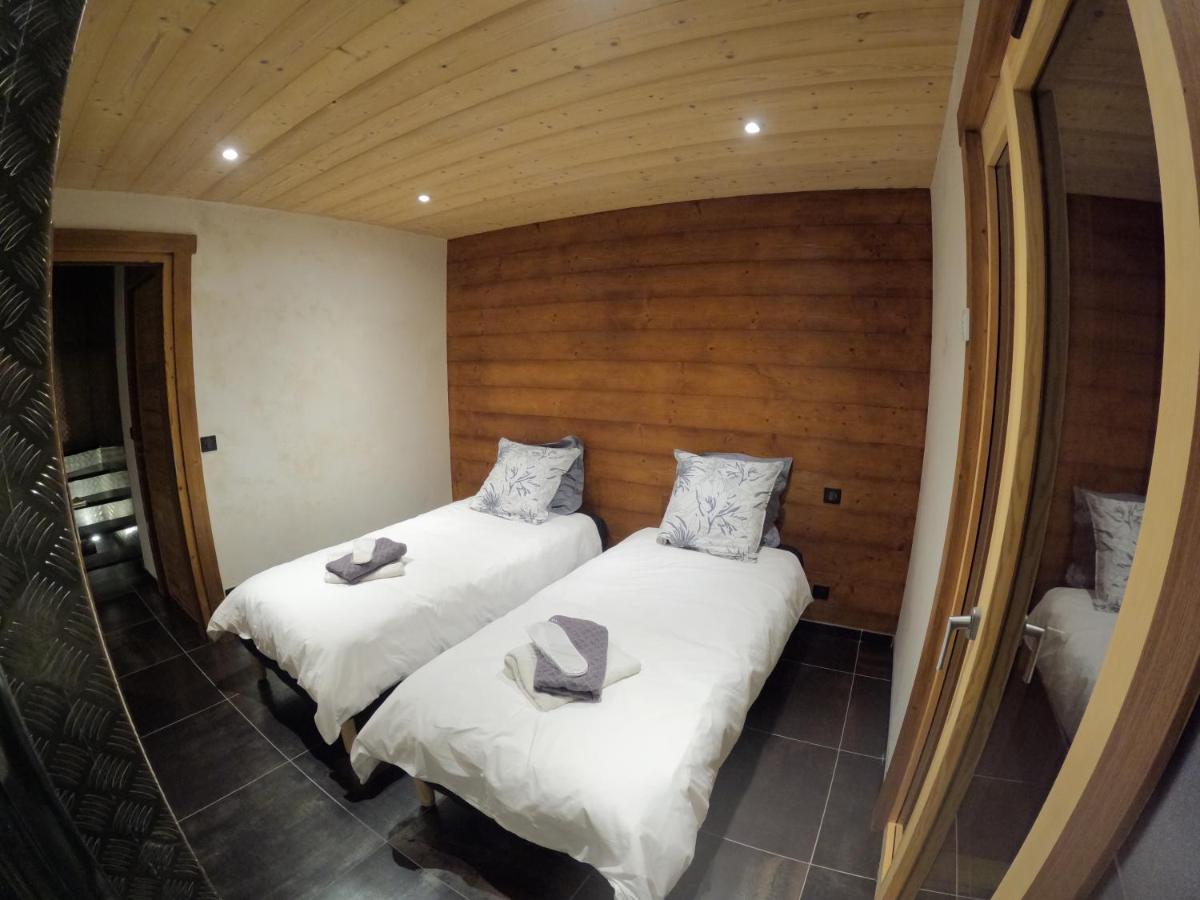 Chalet Anzac Chalet 5 Etoiles En Rondins Tout Neuf Unique Dans Les Aravis Les Villards-sur-Thones Экстерьер фото